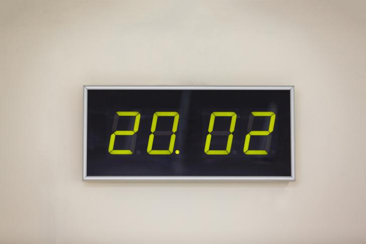 20 02: mələk mənası və numerologiya