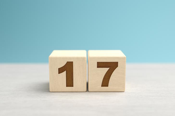 संख्या 17: अर्थ और सहजीवन