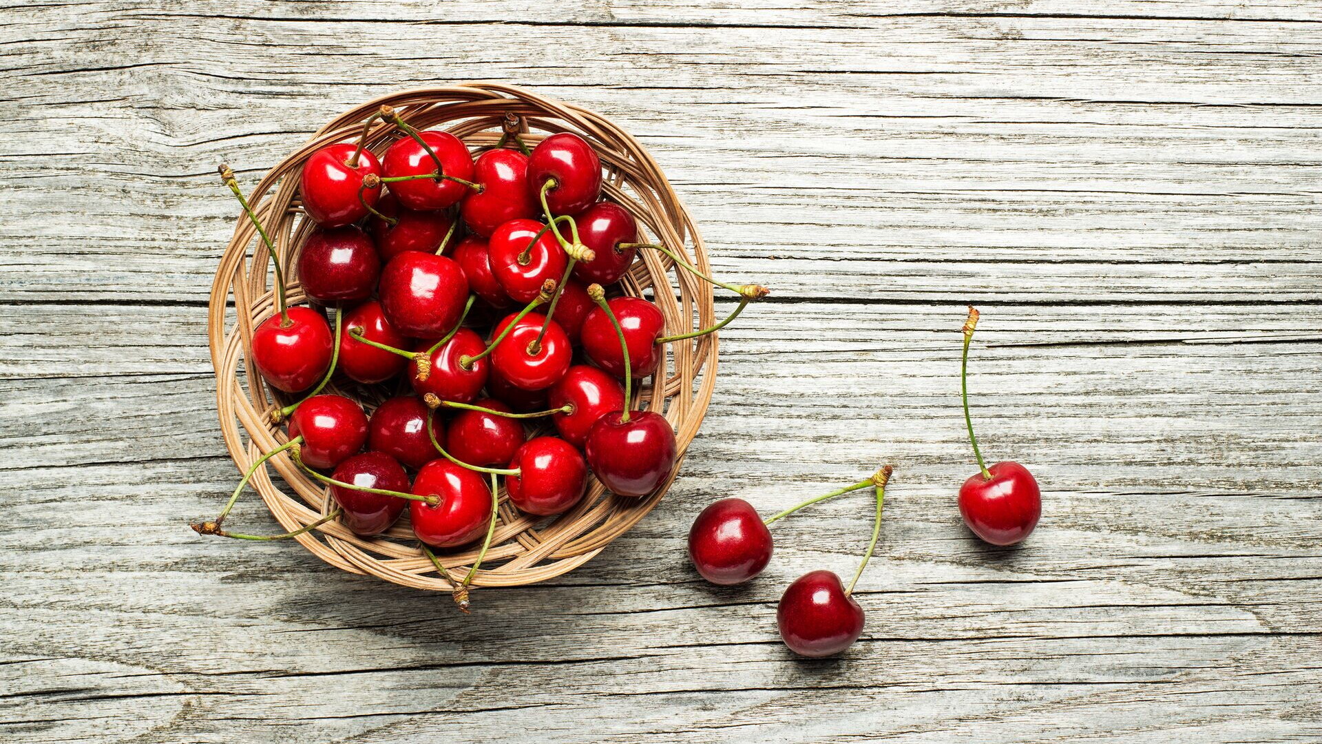 ຝັນກ່ຽວກັບ cherries